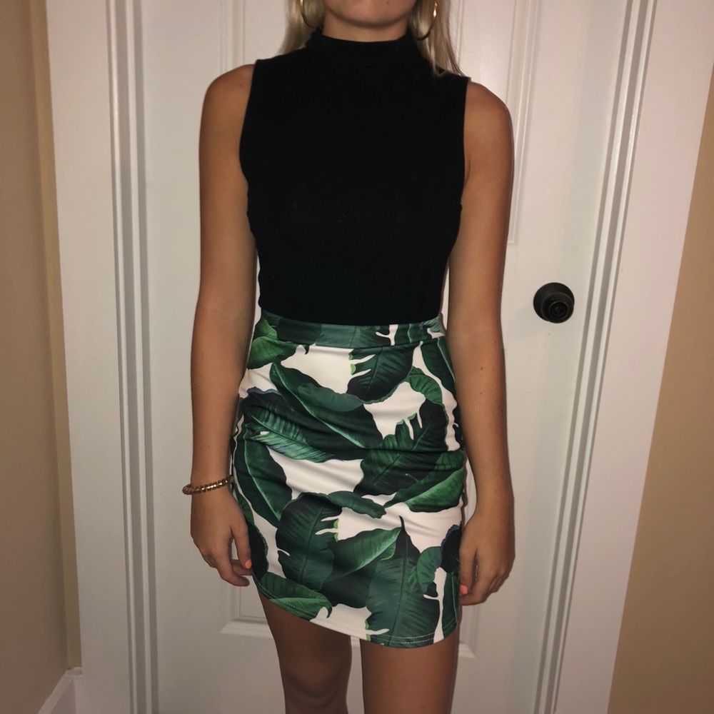 Leaf Print Skirt